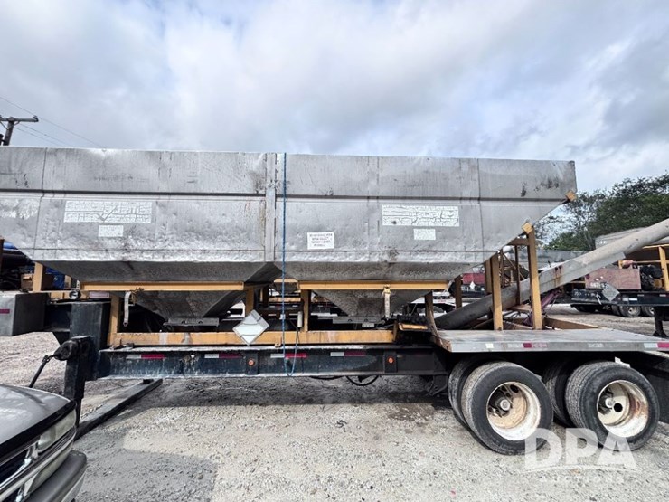 2004-magnolia-trailer-image-9