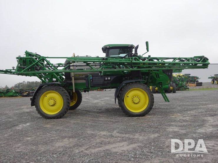2022-john-deere-410r-image-18
