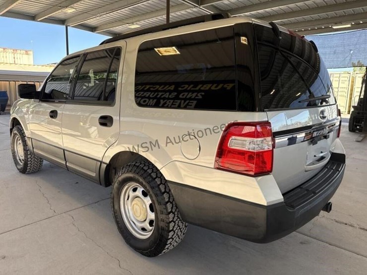 2015-ford-expedition-image-5