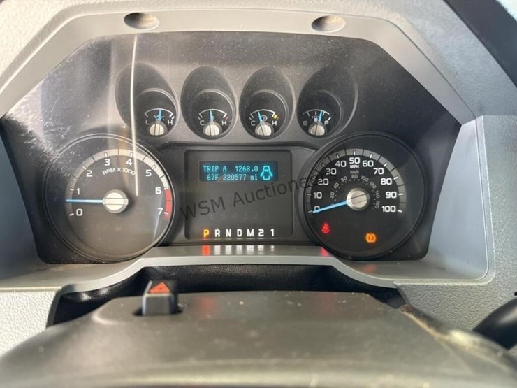 2016-ford-f350-image-17