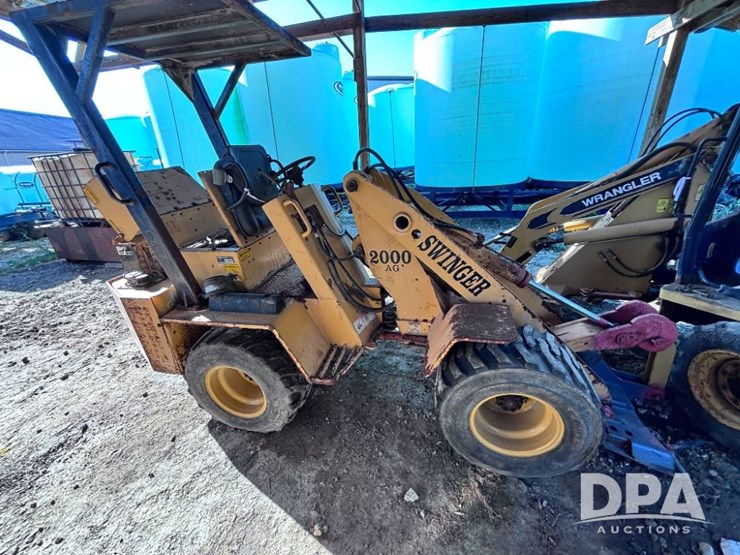 2001-swinger-2000-image-2