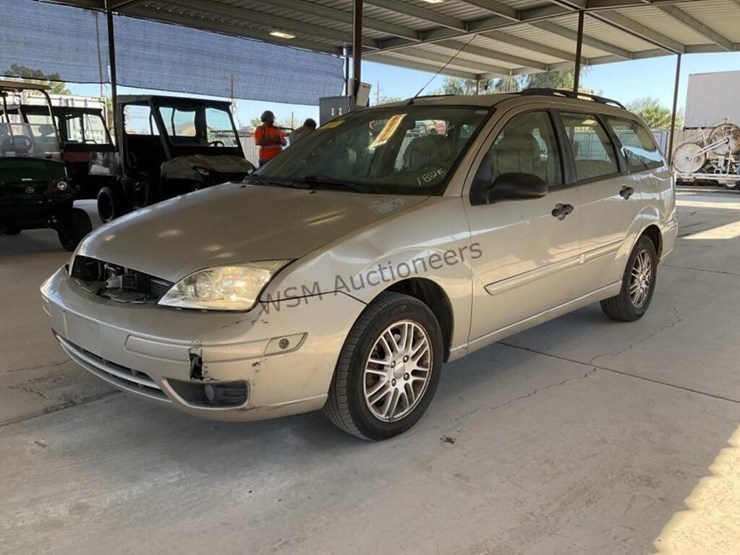 2006-ford-focus-wagon-image-4