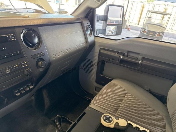 2012-ford-f350-image-19