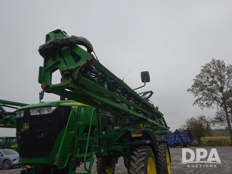 2021-john-deere-r4038-image-46