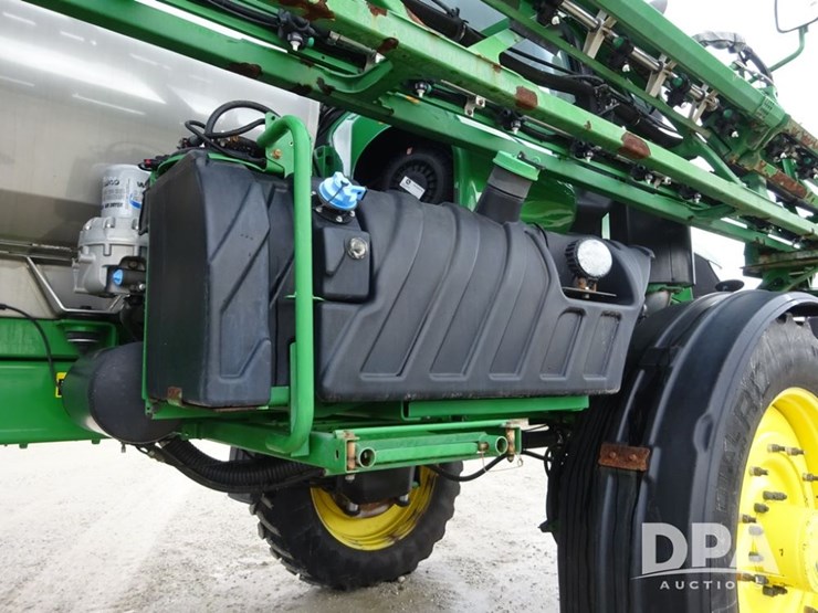 2021-john-deere-r4045-image-92