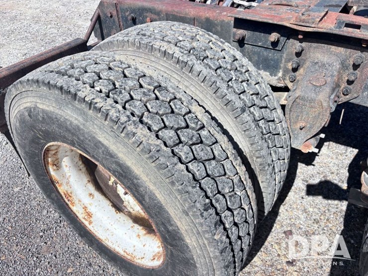 1993-mack-ch613-image-48