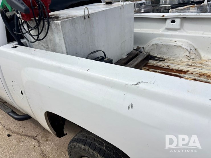 2009-chevrolet-silverado-2500hd-image-30