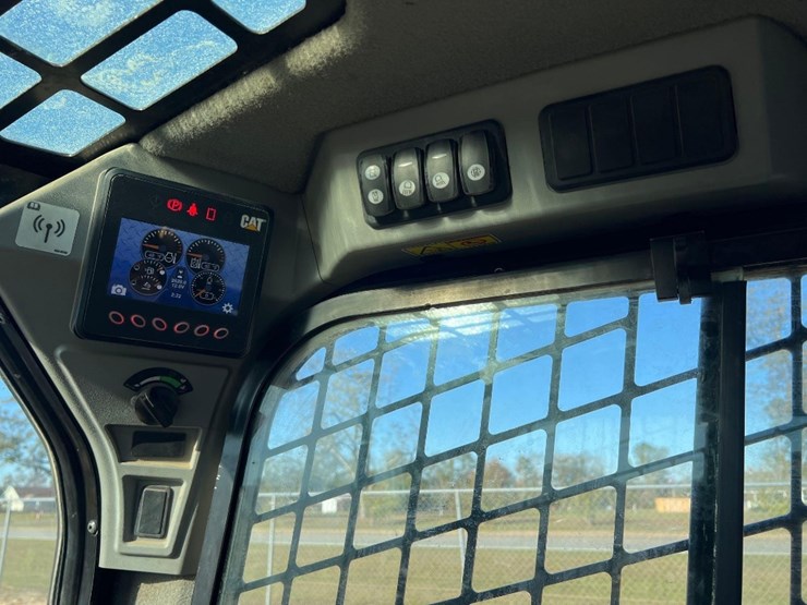 caterpillar-272d2-image-27