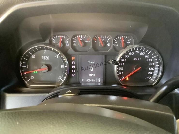 2015-chevrolet-silverado-1500-image-15