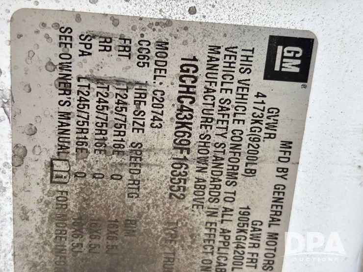 2009-chevrolet-silverado-2500hd-image-89