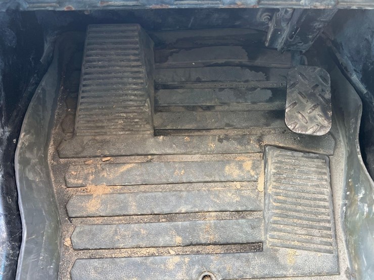 caterpillar-226d3-image-26