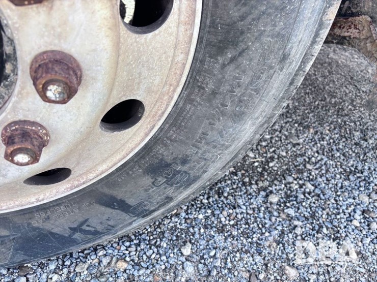 1993-mack-ch613-image-24