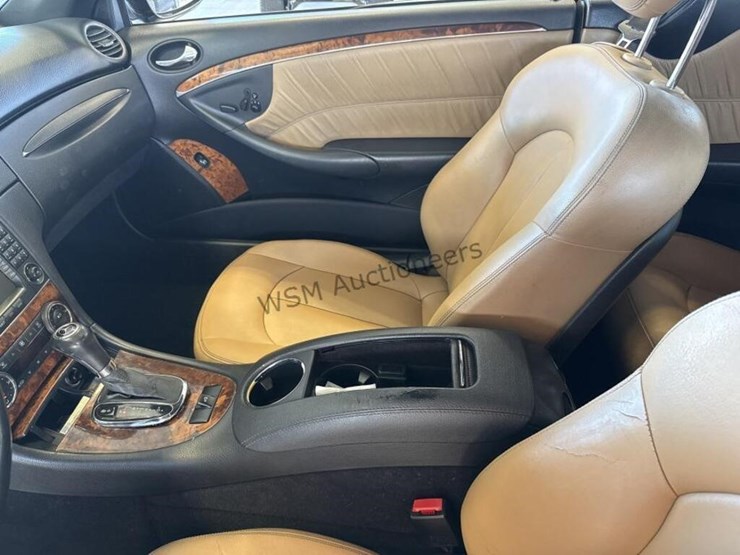 2007-mercedes-benz-clk-350-convertible-image-16