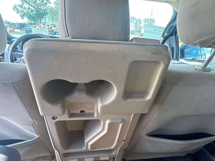 2012-ford-f150-image-25