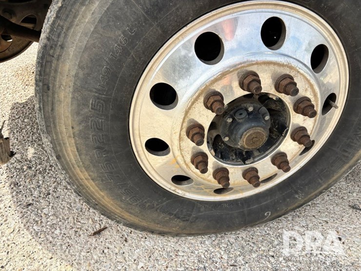 2010-international-prostar-image-23