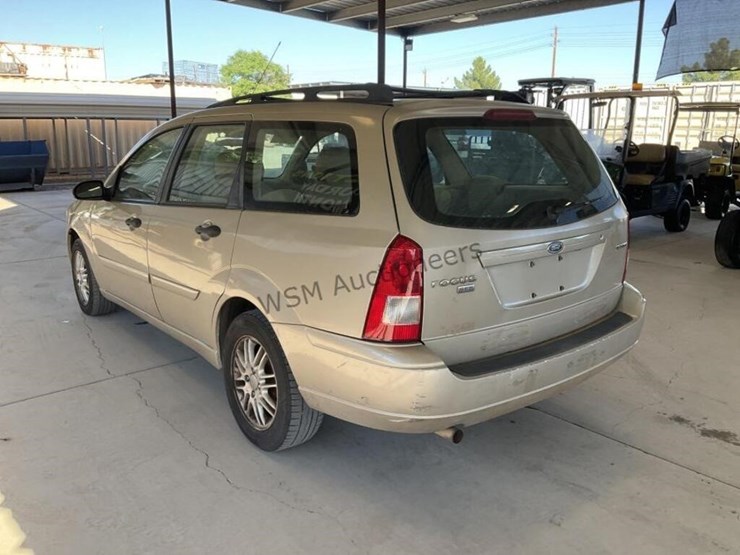 2006-ford-focus-wagon-image-5