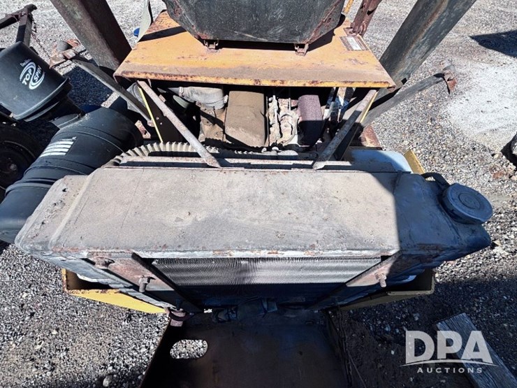 1996-swinger-240-image-25