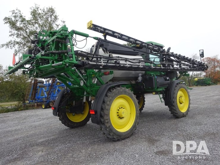 2024-john-deere-412r-image-35