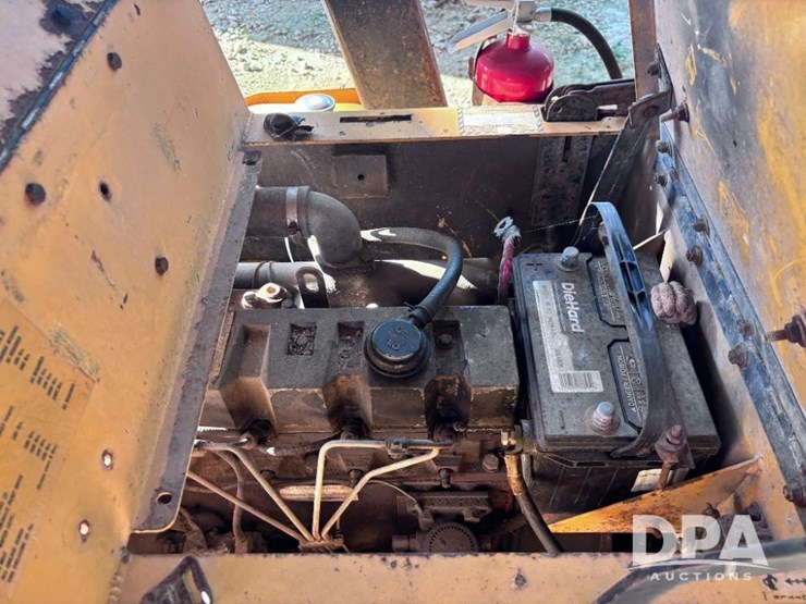 2001-swinger-2000-image-17