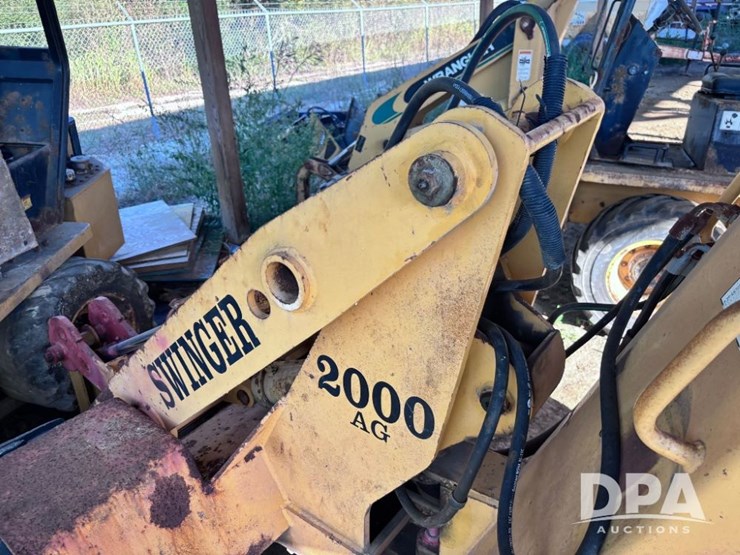 2001-swinger-2000-image-27