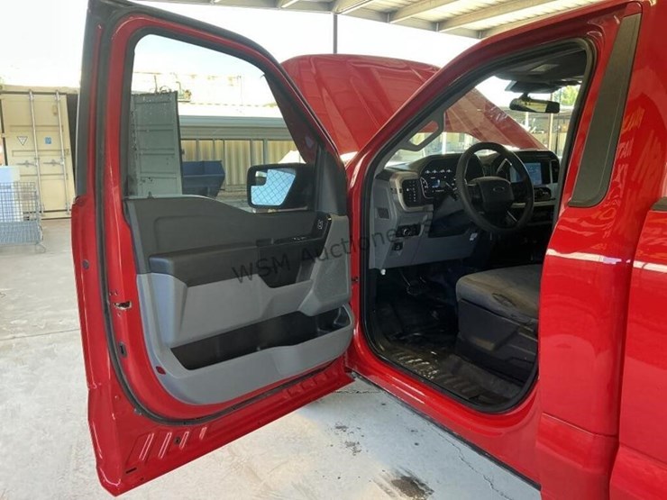 2022-ford-f150-image-23