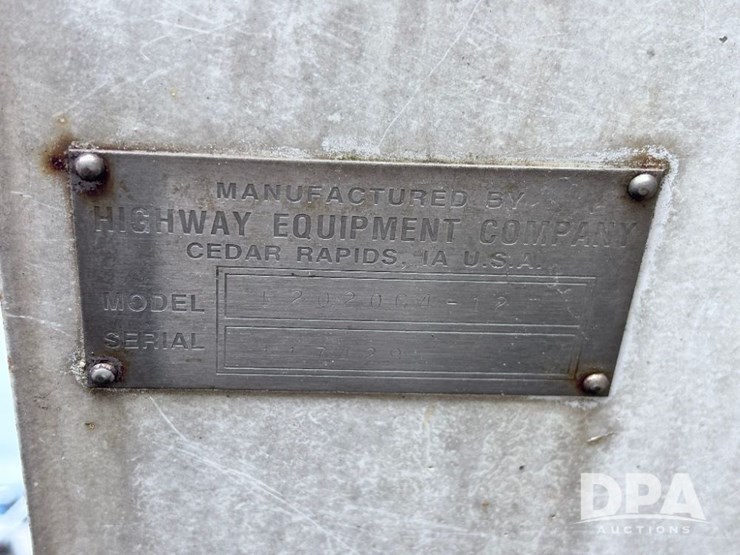 2005-kenworth-t300-image-23