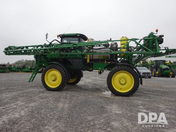 2021-john-deere-r4038-image-24