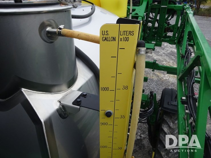 2021-john-deere-r4038-image-101