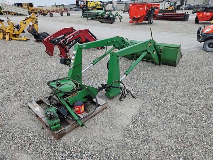 john-deere-725-image-5