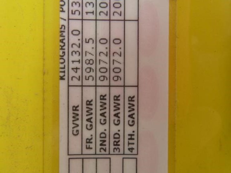 2024-peterbilt-579-image-31