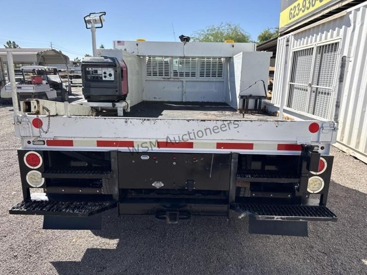 2017-ford-f550-image-6