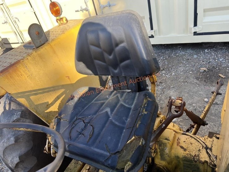 massey-ferguson-40-image-13