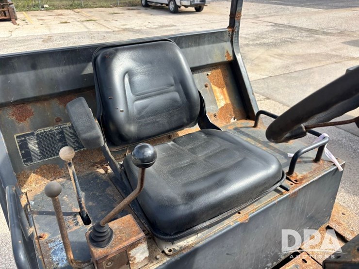 massey-ferguson-7500-image-37