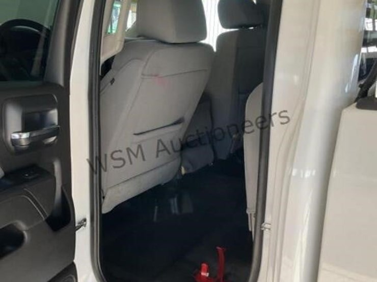 2016-chevrolet-silverado-1500-image-23