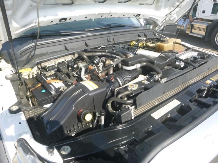 2012-ford-f550-image-12