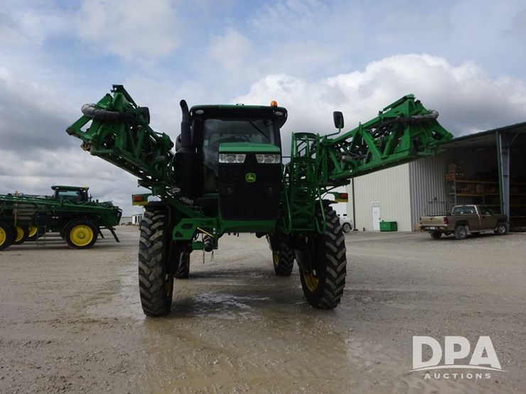 2021-john-deere-r4045-image-6