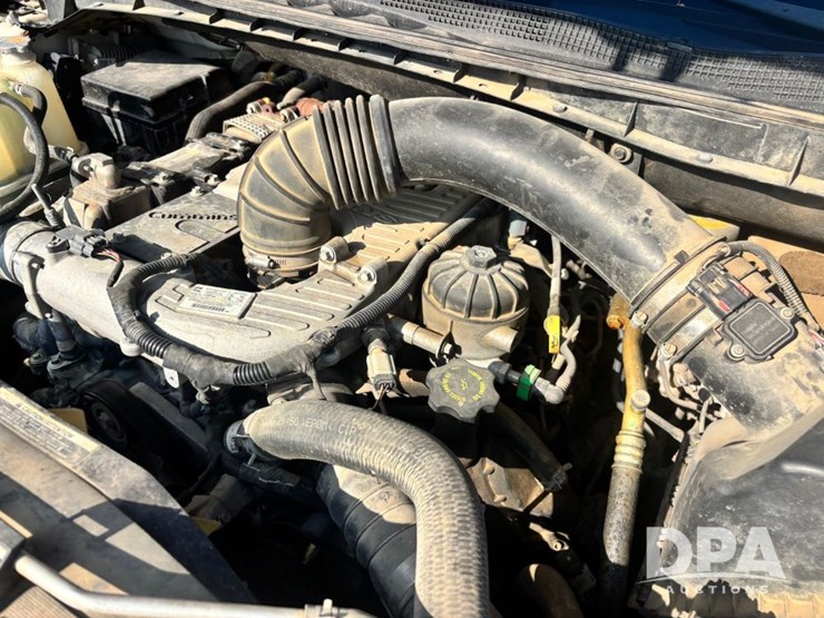 2018-nissan-titan-image-51