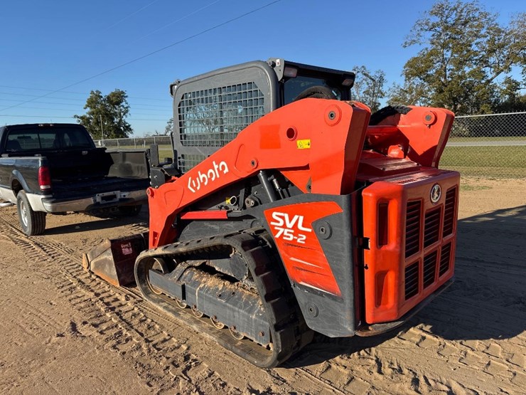 kubota-svl75-2-image-2