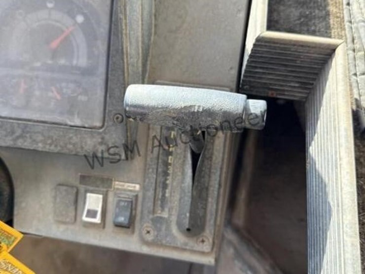 1994-chevrolet-p30-image-35