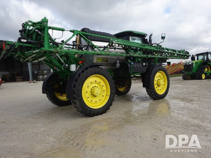 2021-john-deere-r4045-image-38