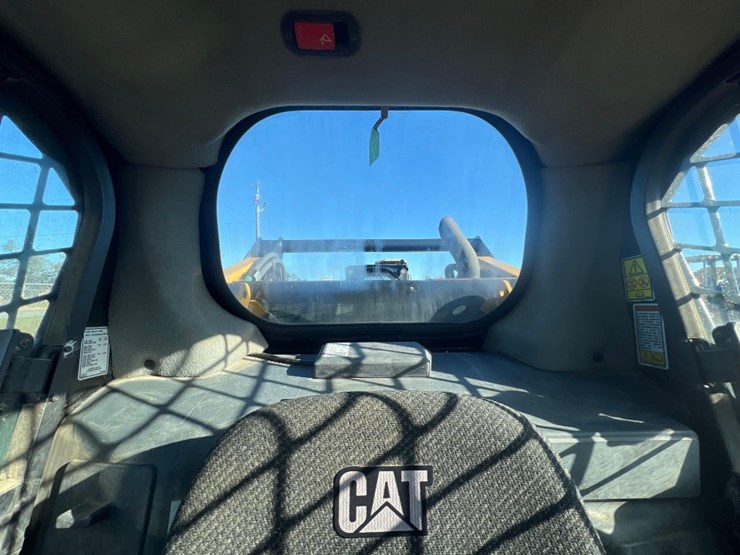 caterpillar-272d2-image-30