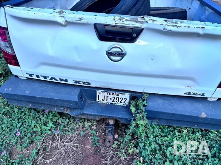 2018-nissan-titan-image-32