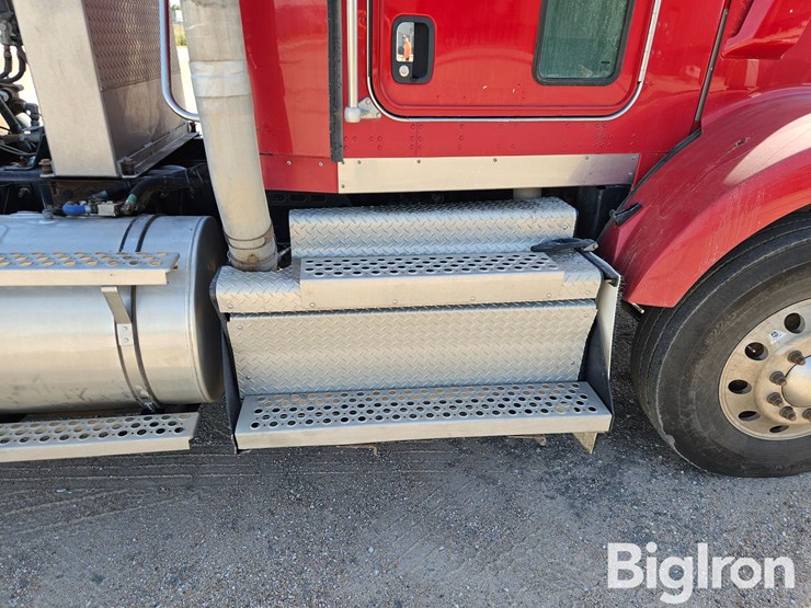 2019-kenworth-t800-image-15