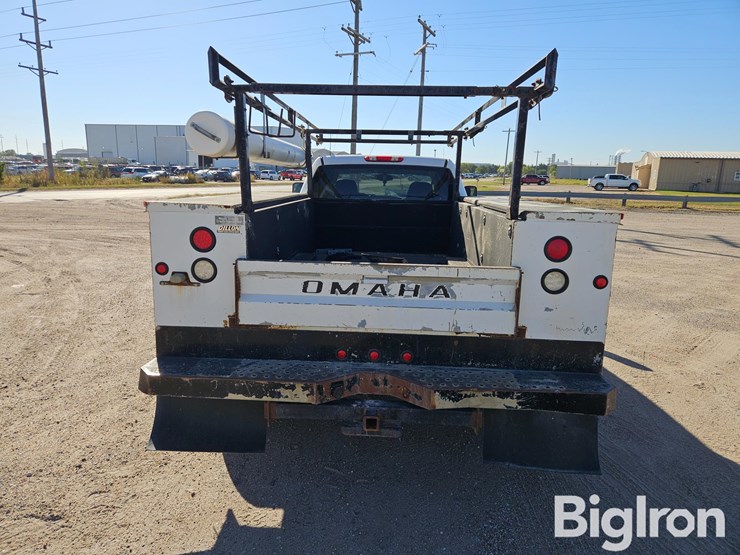 2009-gmc-sierra-3500-image-6