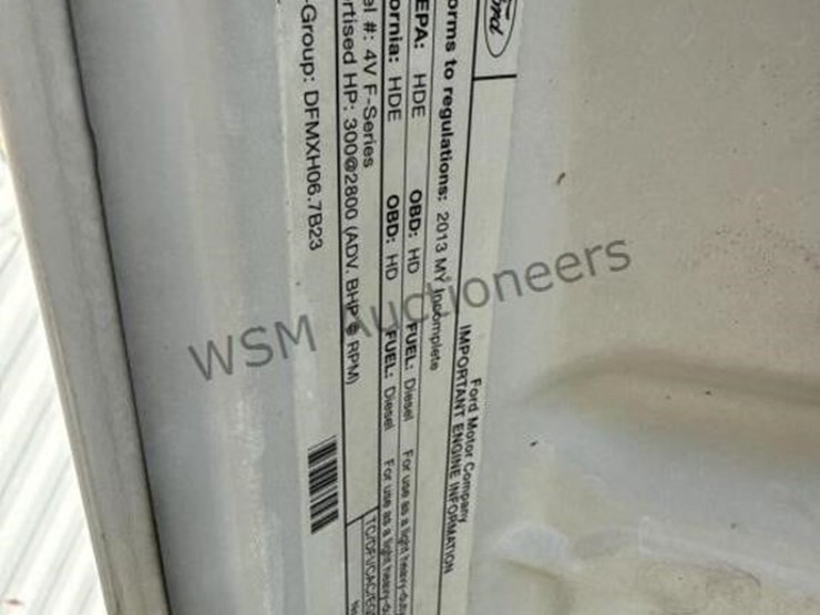 2013-ford-f550-image-14