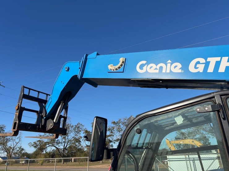 2017-genie-gth844-image-22