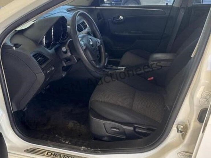 2008-chevrolet-malibu-sdn-image-20