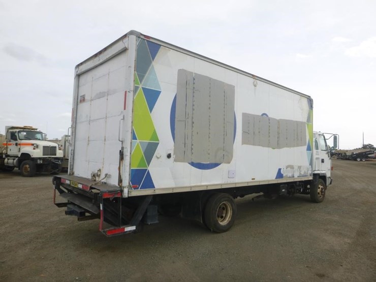 1998-isuzu-frr-image-3