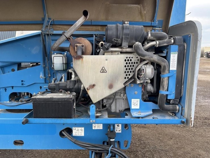 2013-genie-s40-image-24