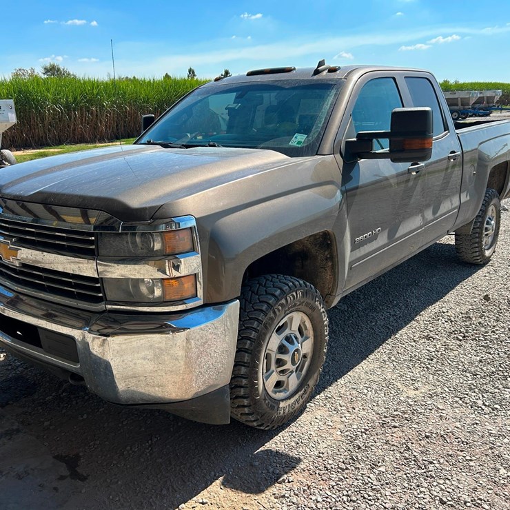 2015 CHEVROLET SILVERADO